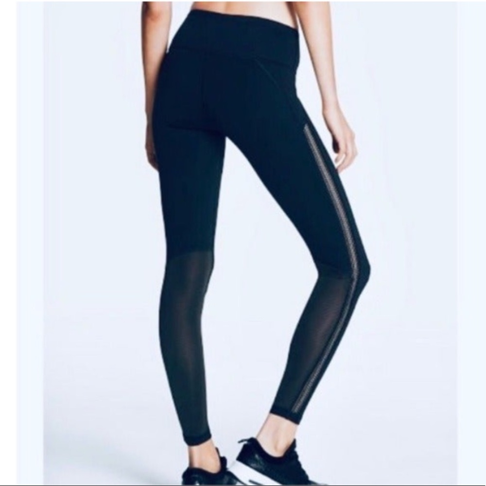 Knockout by Victoria Sport Tight Leggings